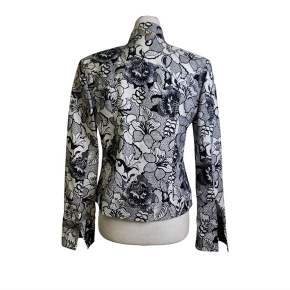St. John Sport Floral/ abstract print jacket - Picture 2 of 5